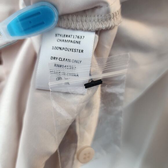 ASTR The Label Collared Satin Ruched Long Sleeve Top Blouse Champagne Size XS - Picture 5 of 5